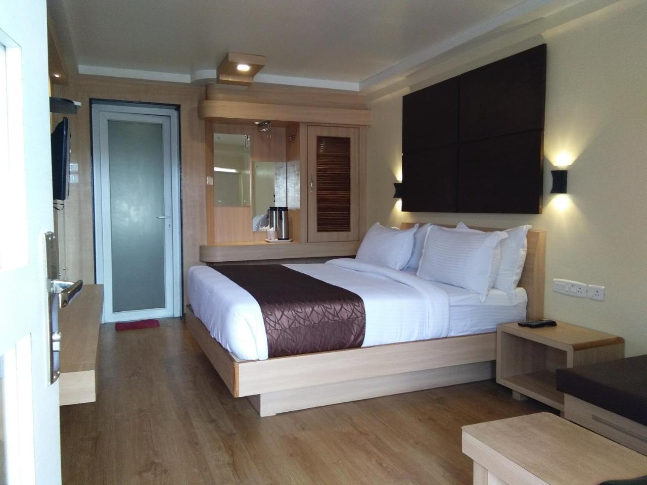 Darshan Resorts Pvt Ltd Утакаманд Экстерьер фото